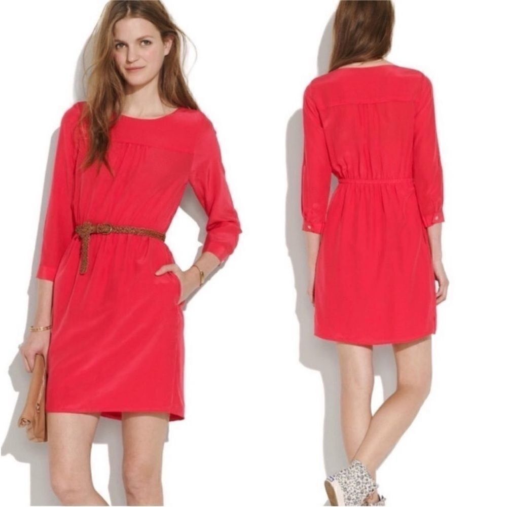 Madewell NWT Wild Day Solid Pink Silk
3/4 Sleeve
Mini Dress Size 2